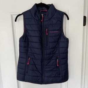 Vineyard Vines Women’s Navy Blue Packable Puffer Vest with Pink Accents, Size XS